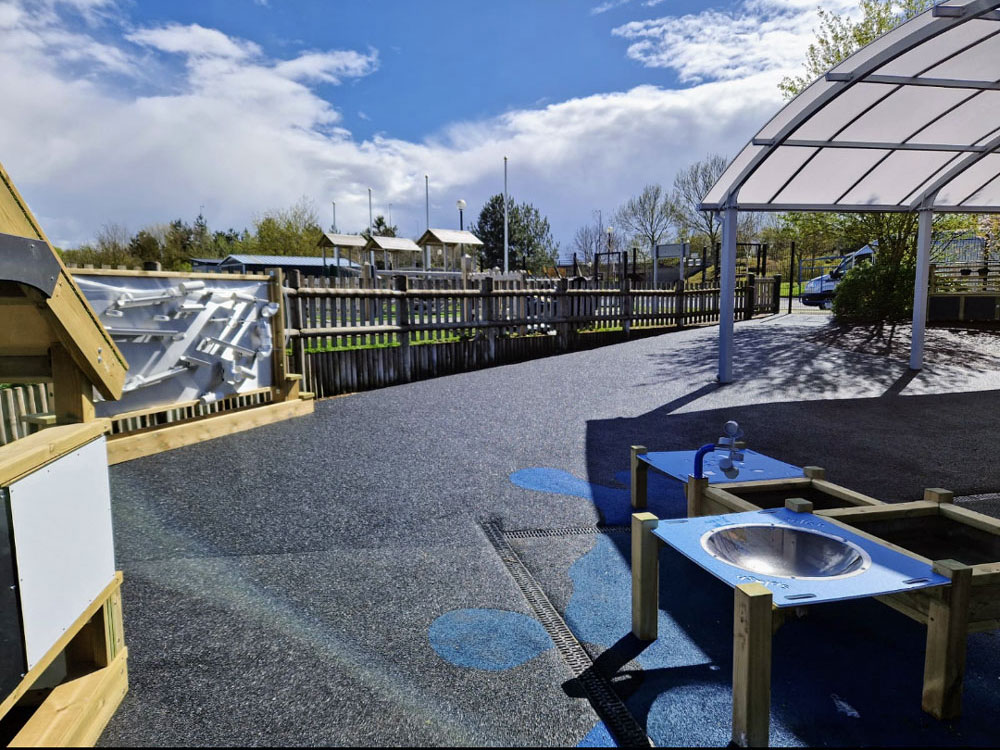 Monkston Primary School, Buckinghamshire