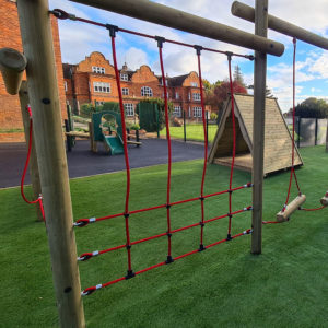 Low level traverse net in a grass park on a housing estate
