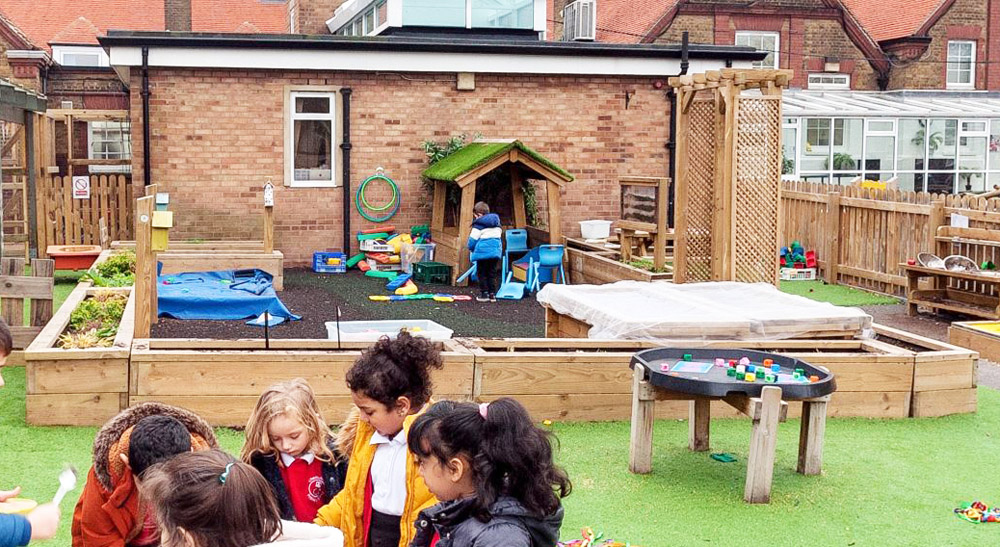 Chesterfield School, London